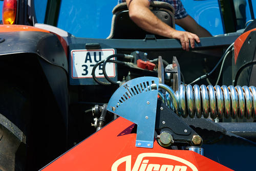 VI_EXTRA300_001 VI_EXTRA300_001